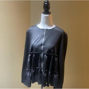 ⛄️CLEARANCE⛄️ Zip-up ruffle jacket